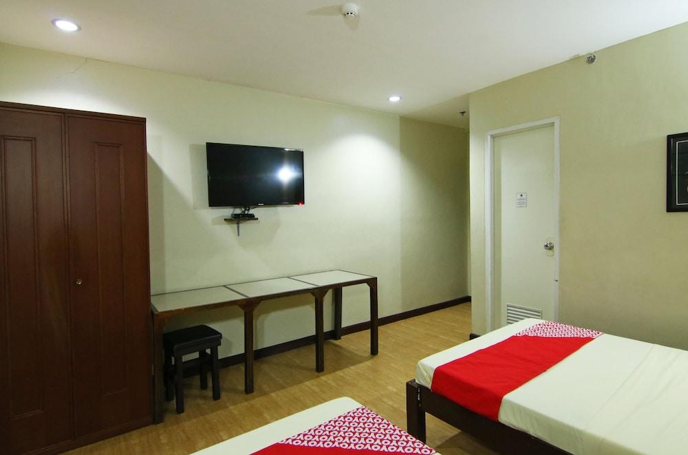 Oyo 110 Asiatel Hotel Pasay Exterior foto