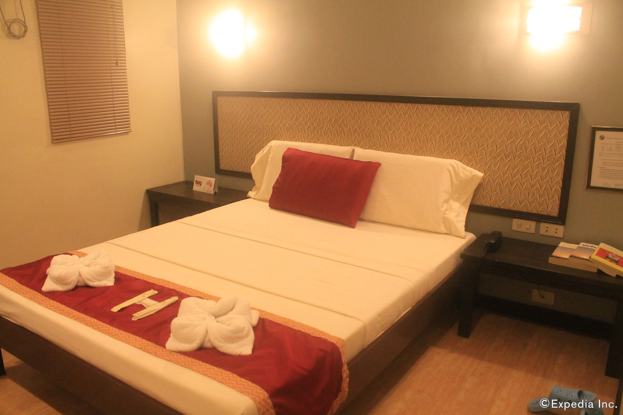 Oyo 110 Asiatel Hotel Pasay Exterior foto